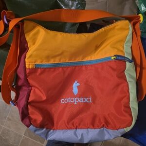 Cotopaxi Taal Convertible Tote in Multicolor